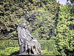 Frederic Chopin statue