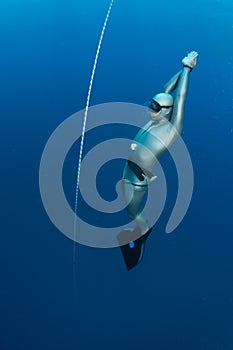Free diver