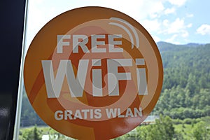 Free wifi or gratis wlan sign