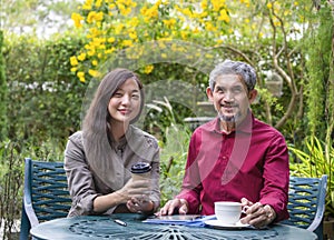 freelance or business people meeting outside office