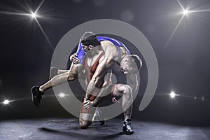 Freestyle wrestler throwing