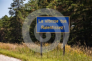 French Canadian Information road sign