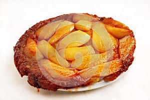 French caramelized pear tart