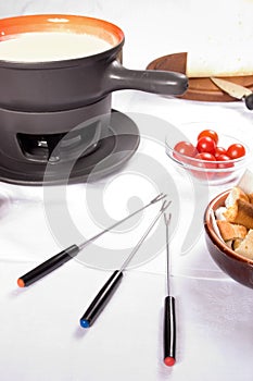 French cheese fondue