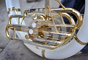 French horn pistons detail