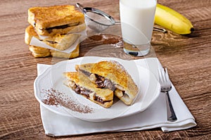 French toast stuffed with chocolate and banana