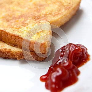 French toast with tomato ketchup