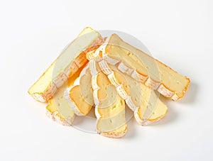 French washed rind cheese