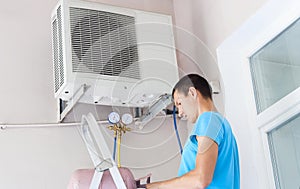 Freon air conditioner refill