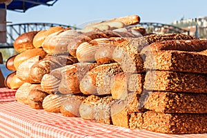 Fres bread at a street marketplace.