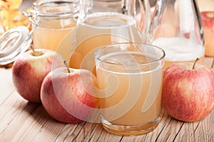 Fresh apple juice and apples