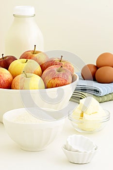 Fresh apple pie ingredients