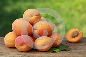 Fresh Apricots