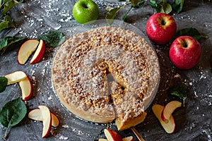 Fresh Baked Apple Crumble Cake