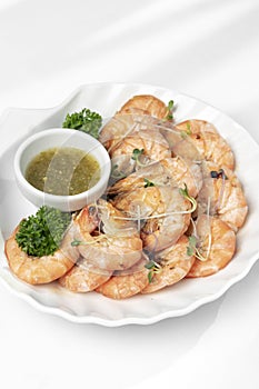 Fresh boiled prawns with zesty citrus dipping sauce