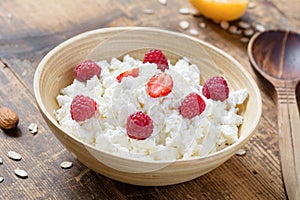 Fresh cottage cheese with raspberries