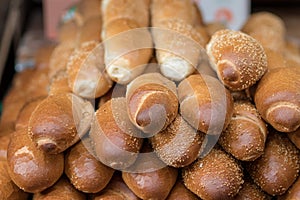 Fresh and crispy rolls. Delicious golden baguettes that smell wonderful! In the Mahane Yehuda market in Jerusalem.