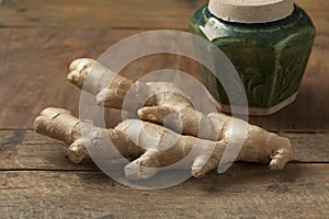 Fresh ginger root