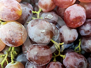 fresh grapes, very good for adding vitamins to the body