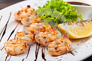 Fresh grilled shrimps