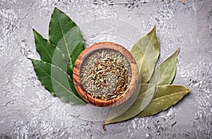 Fresh, ground and dried bay leaf