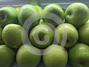 Fresh healthy green apple for sale on market