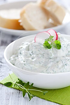 Fresh herb cheese