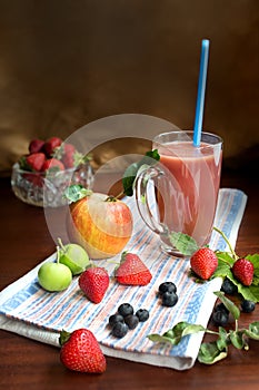 Fresh juices Smoothies Strawberries Apple Blueberries Red Green Yellow