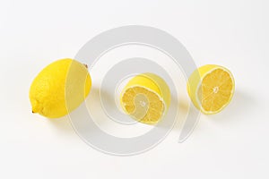 Fresh lemon fruits