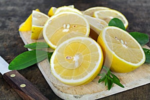 Fresh lemon whole and slice