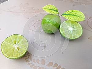 Fresh Lime sliced