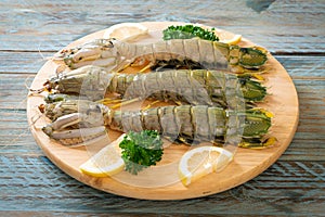 fresh mantis shrimp with lemon