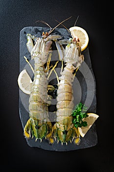 Fresh mantis shrimp with lemon