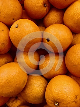 Pile of fresh oranges