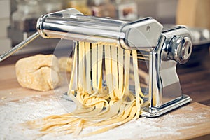 Fresh pasta and pasta machine
