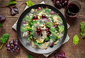 Fresh Pears, Blue Cheese salad with vegetable green mix, Walnuts, red grapes. healthy food