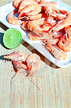 fresh prawns for gourmets