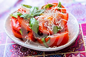 Fresh and raw tomato salad