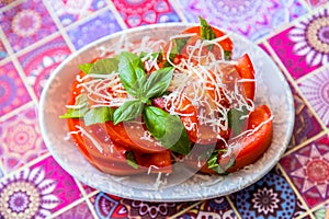 Fresh and raw tomato salad