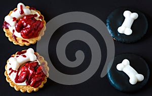 Fresh scary halloween biscuits.