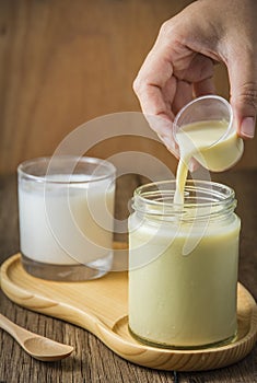 Fresh soy milk and yogurt