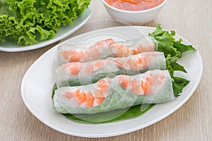 Fresh spring roll with shrimp and dipping sauce, Vietnamese food