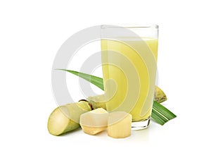 Fresh squeezed sugar cane juice with fresh cane sliced