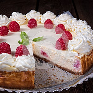Himbeer sahne torteraspberry cream cake