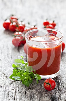 Fresh tomato juice