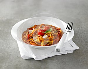 Fresh tomato pasta sauce and blend the plain beef