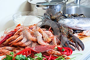 Fresh uncooked sea foods