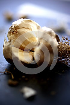 Fresh unpeeled garlic