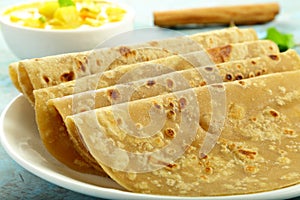 Fresh Whole wheat chapathi served with curry