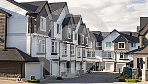 Freshly build townhomes in beautifull row